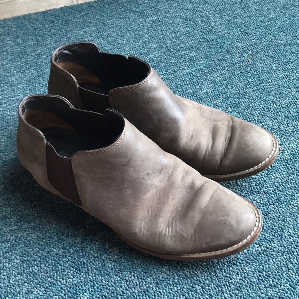 Women’s ankle boots